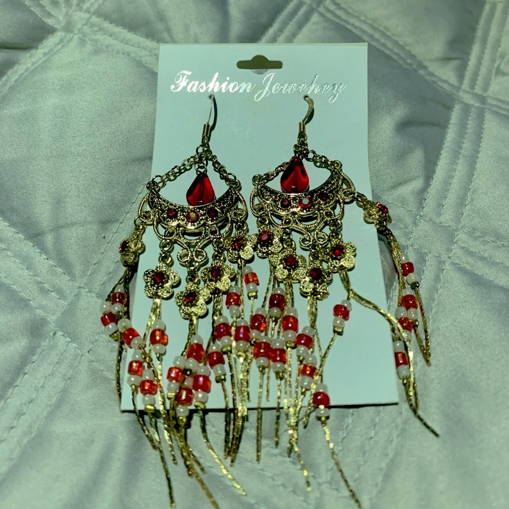 Fashion Jewelry Gold and Red Earrings